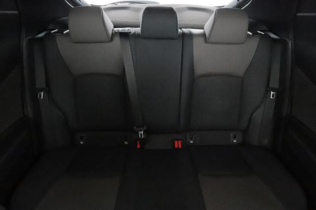 Toyota C-Hr image 5