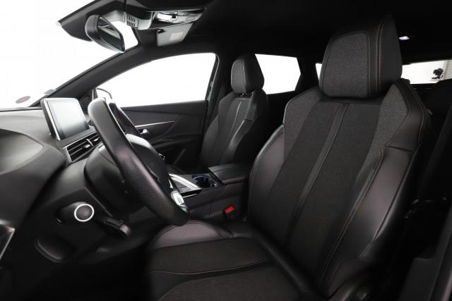 Peugeot 3008 image 9