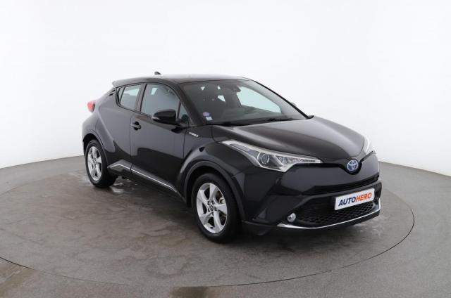 Toyota C-Hr image 9