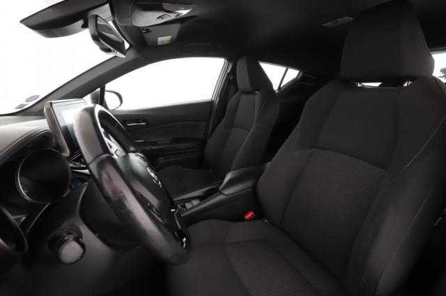 Toyota C-Hr image 5