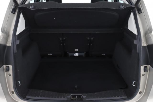 Ford C-Max image 5