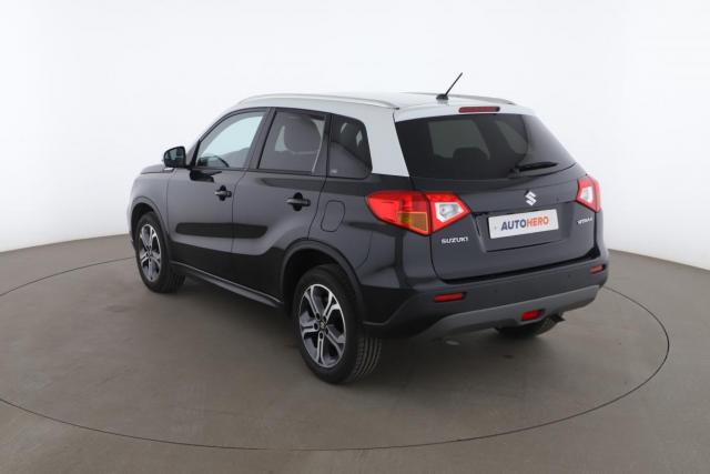 Suzuki Vitara image 1