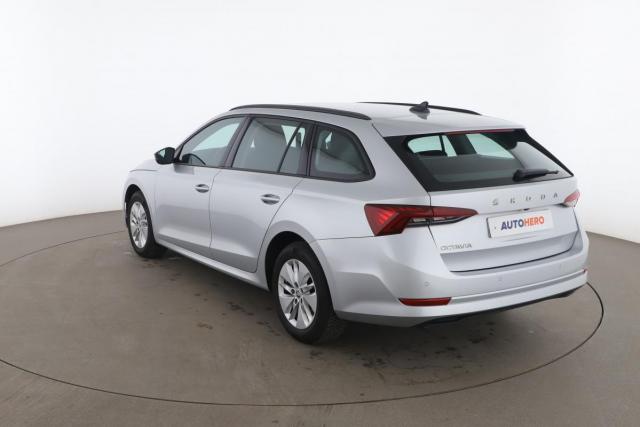 Skoda Octavia image 1