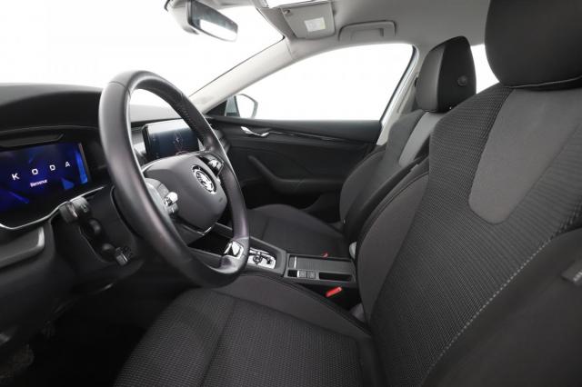 Skoda Octavia image 7
