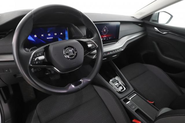 Skoda Octavia image 5