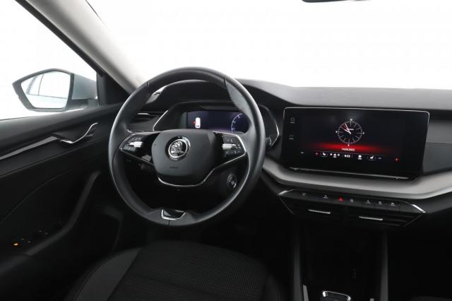 Skoda Octavia image 6