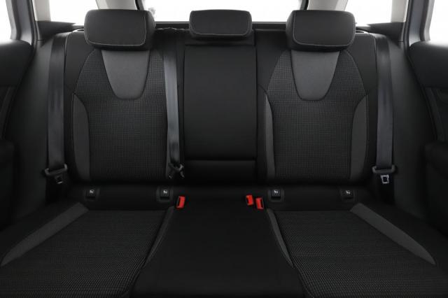 Skoda Octavia image 3