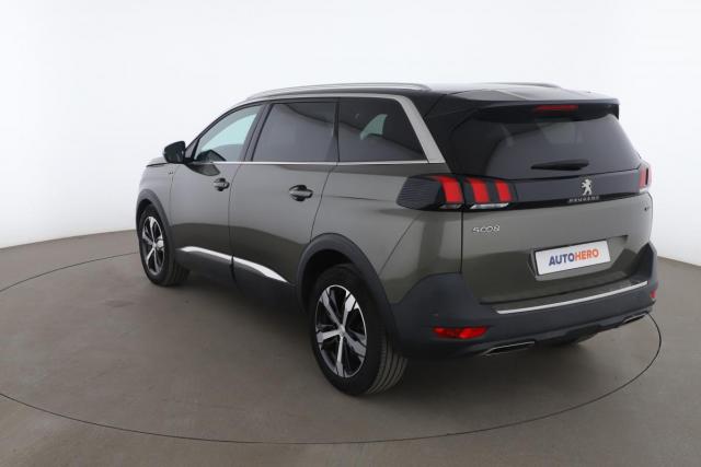 Peugeot 5008 image 6