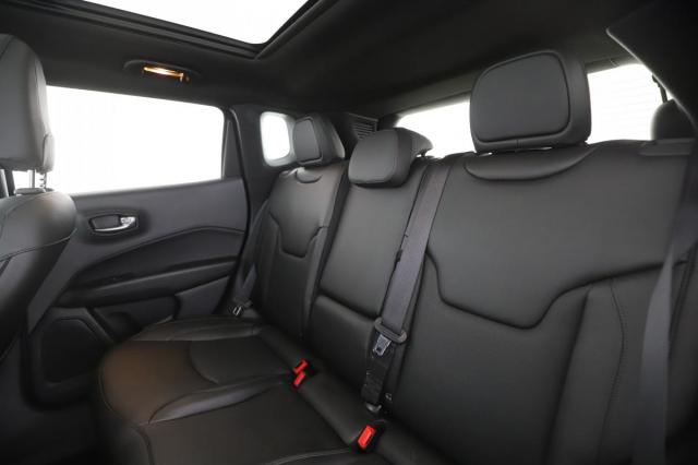 Jeep Compass image 5