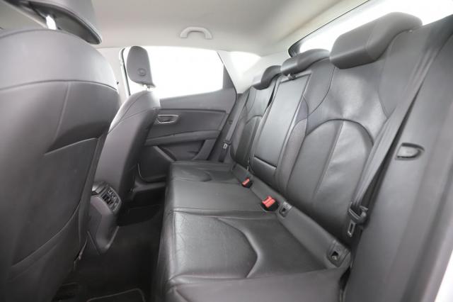 Seat Leon image 2