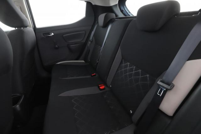 Nissan Micra image 3