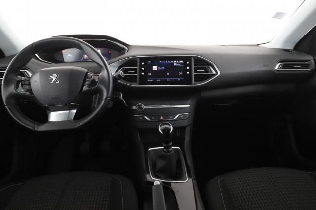 Peugeot 308 image 9