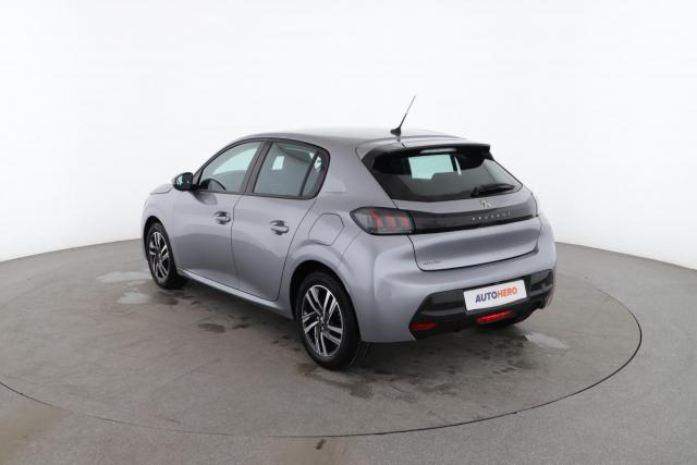 Peugeot 208 image 6
