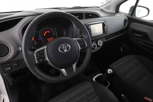 Toyota Yaris image 9