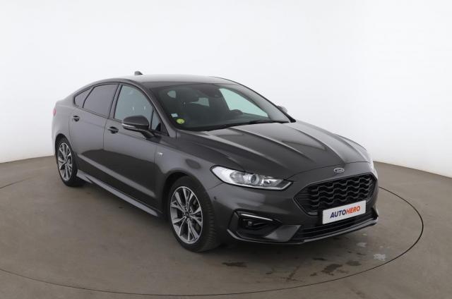 Ford Mondeo image 7