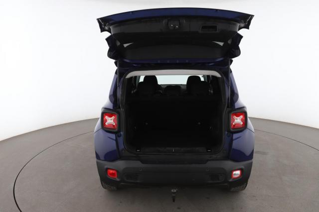 Jeep Renegade image 2