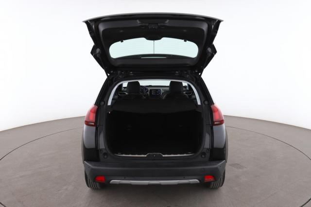 Peugeot 2008 image 9