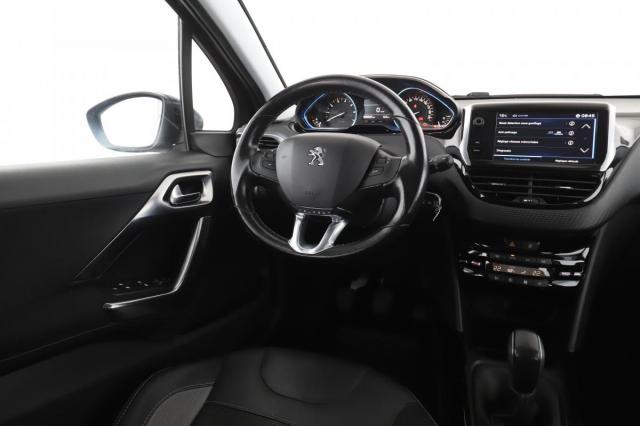 Peugeot 2008 image 6