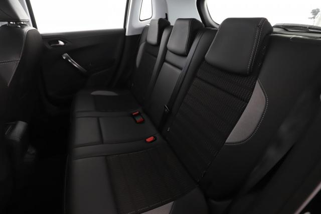 Peugeot 2008 image 5