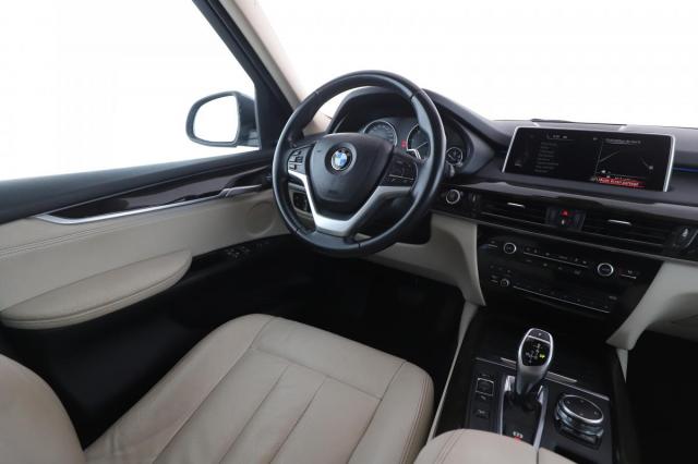 Bmw X5 image 2