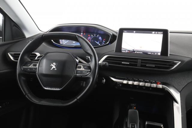 Peugeot 3008 image 8