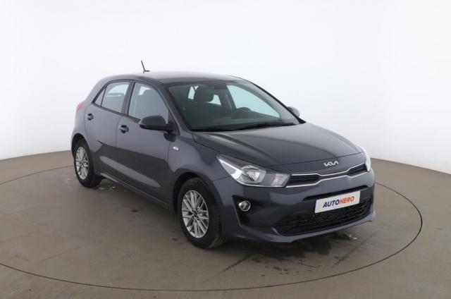 Kia Rio image 3