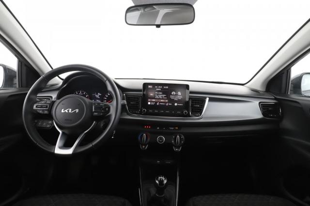 Kia Rio image 1