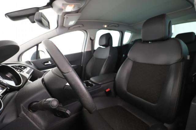 Peugeot 3008 image 5