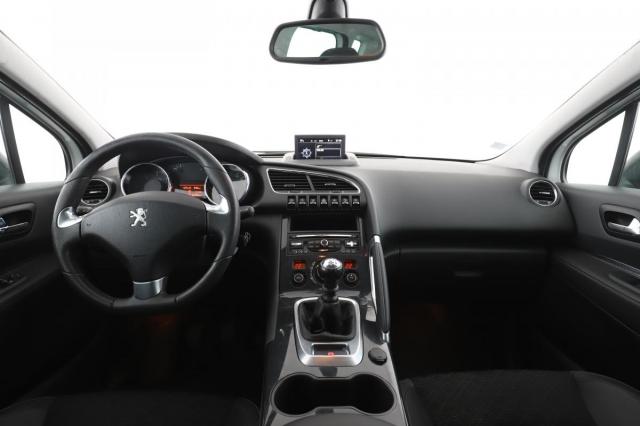 Peugeot 3008 image 8