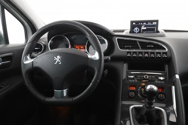 Peugeot 3008 image 3