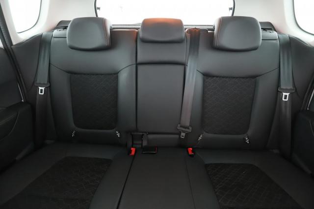 Peugeot 3008 image 7