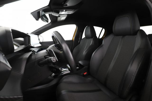 Peugeot 208 image 4