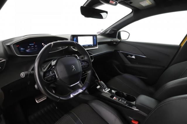 Peugeot 208 image 3