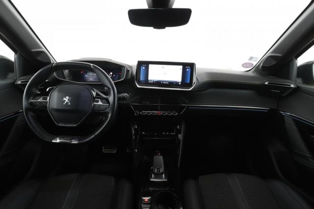 Peugeot 208 image 2