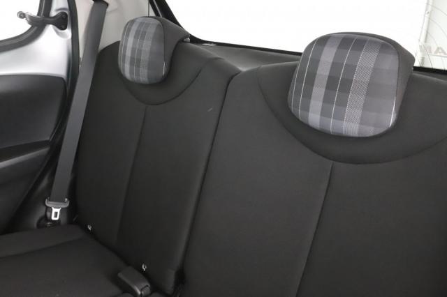 Peugeot 108 image 7