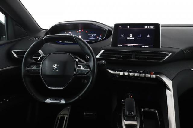 Peugeot 3008 image 8