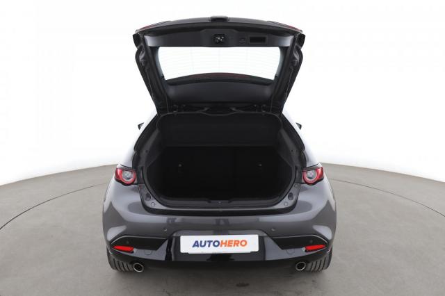Mazda 3 image 5