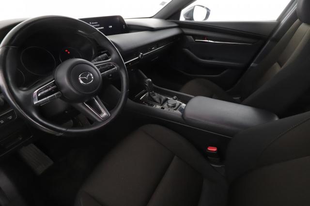 Mazda 3 image 6