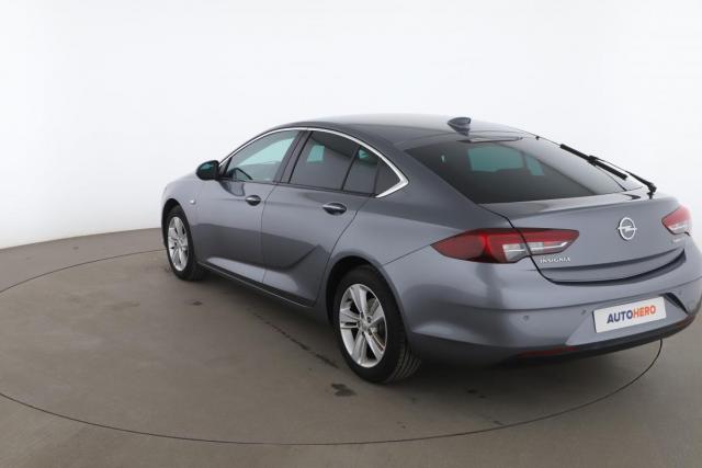 Opel Insignia image 8