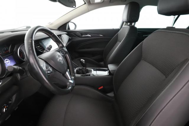 Opel Insignia image 6