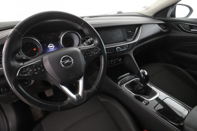 Opel Insignia image 3