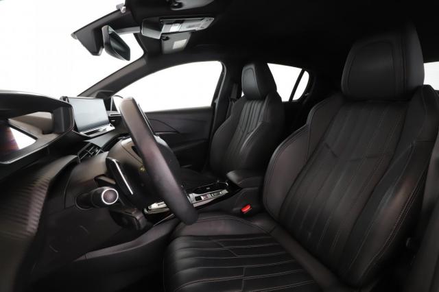 Peugeot 208 image 3