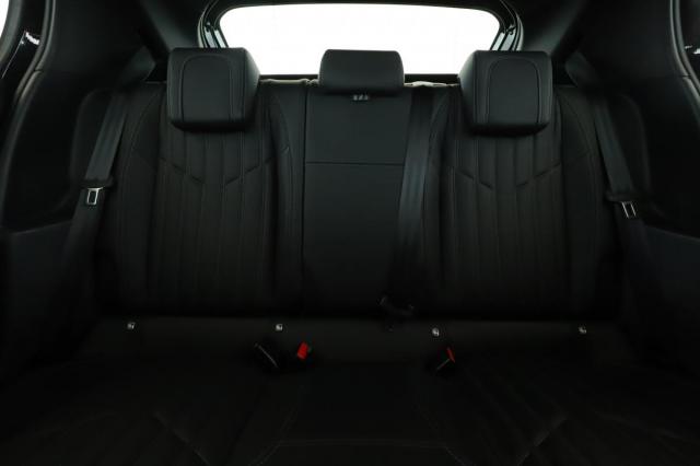 Peugeot 208 image 8