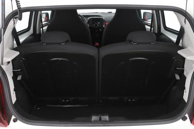 Peugeot 108 image 3