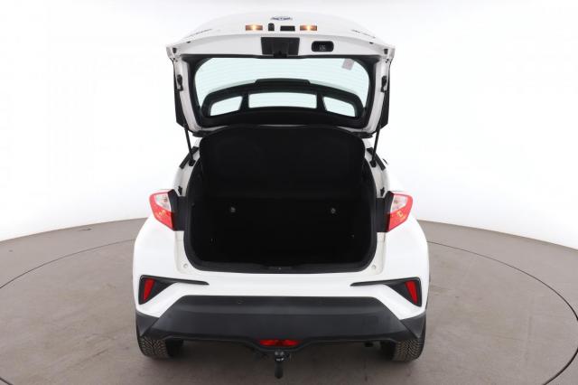 Toyota C-Hr image 7