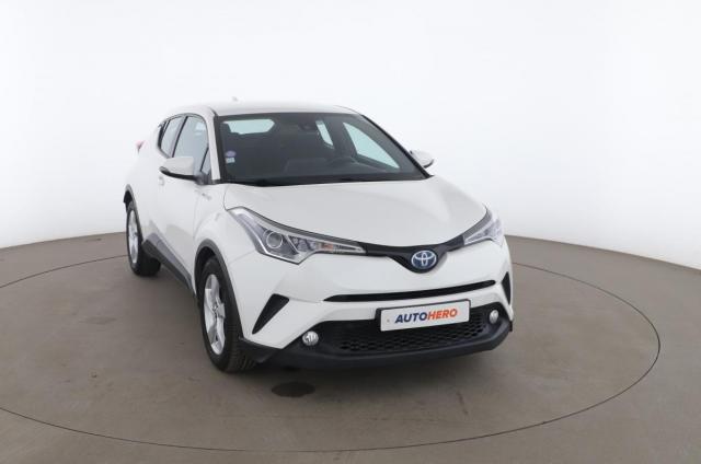Toyota C-Hr image 9