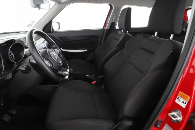 Suzuki Swift image 4