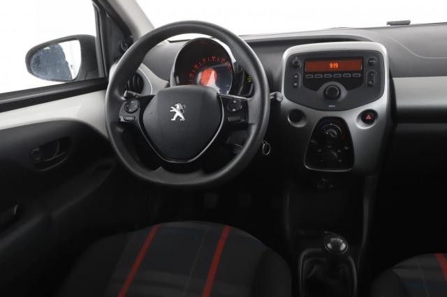 Peugeot 108 image 2