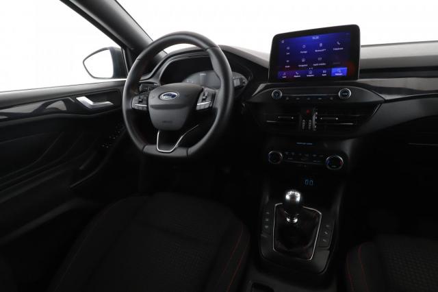 Ford Focus image 8