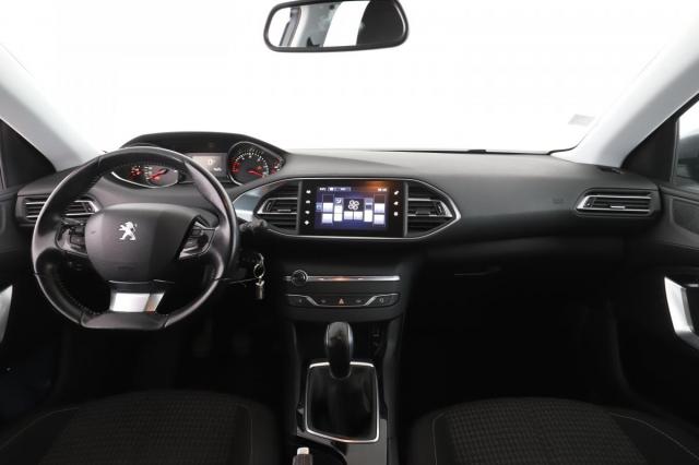 Peugeot 308 image 7